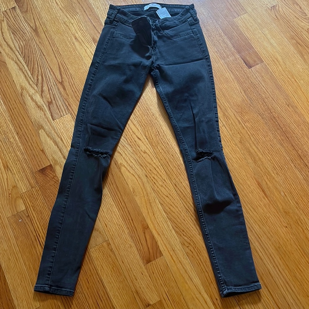 Hollister skinny jeans